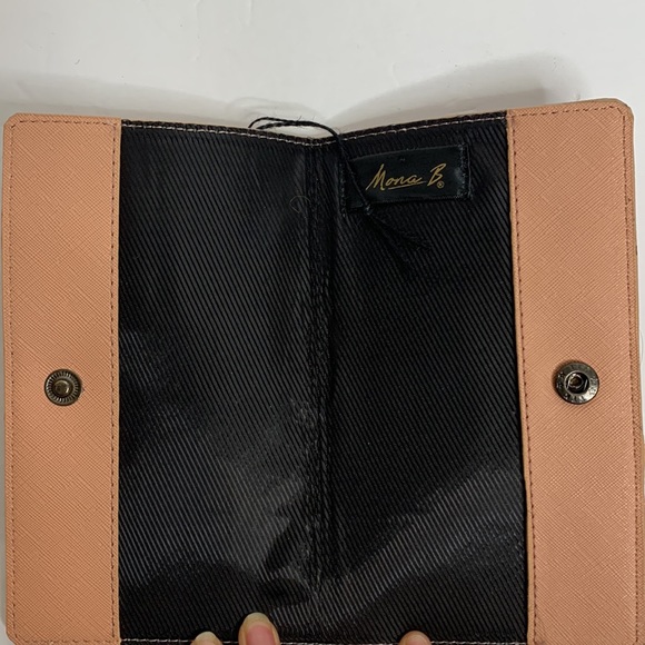 Mona B | Pink MRS. Passport Travel Book | How Well Do You Know The Bride 2 Sets - Picture 5 of 7